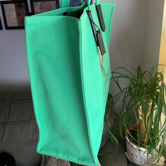 SOLD⛔️Authentic COACH 1941 Canvas/leather DINOSAUR L.Edition Michael Jordan tote - Picture 12 of 14